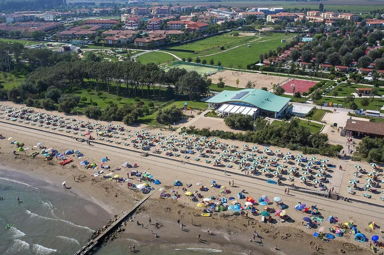 Apartment In Villaggio Ai Pini In Lido Altanea Caorle 0*,  Italy